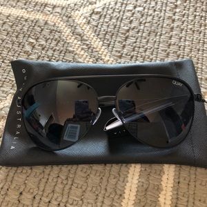Quay Australia Vivienne Aviators - Make an Offer!